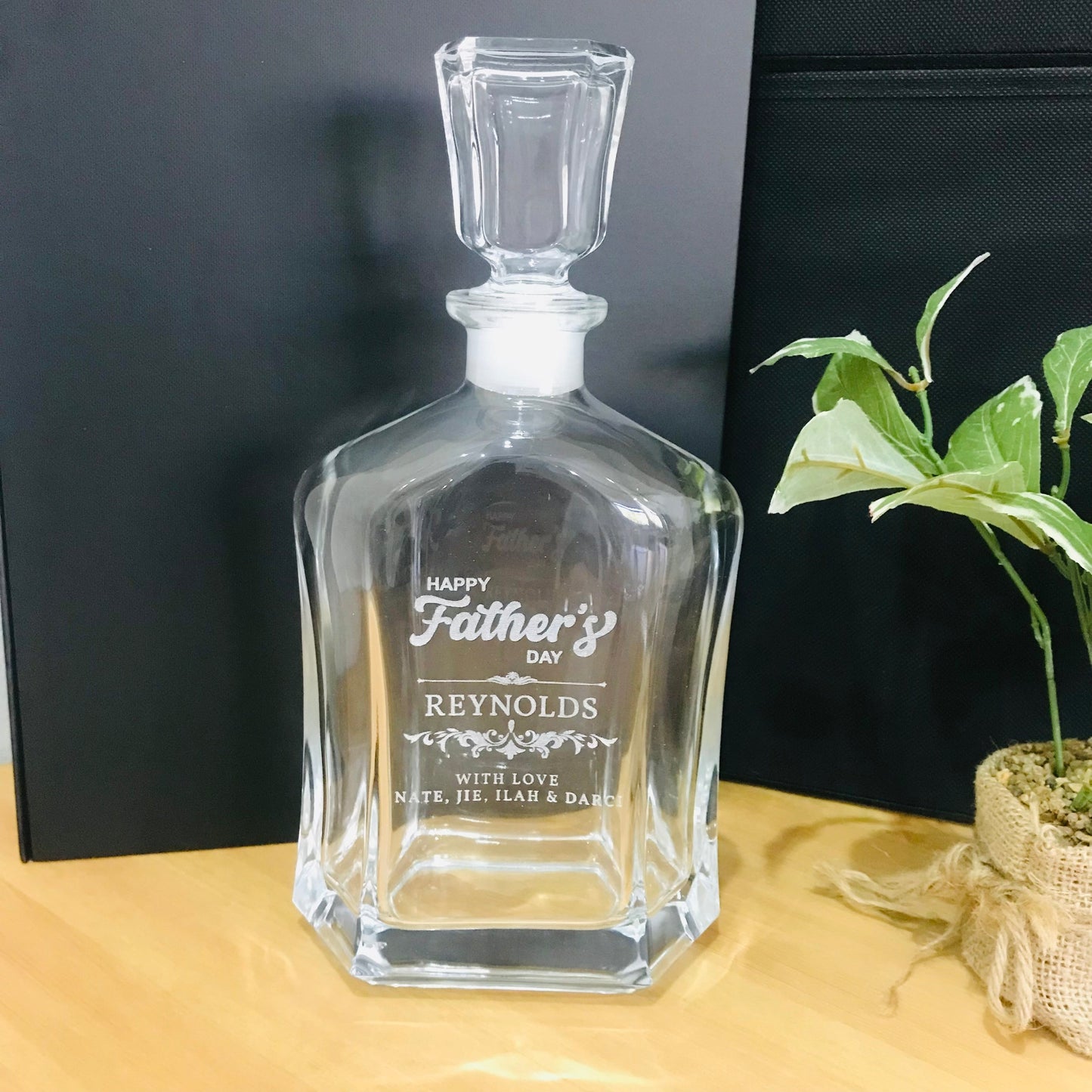 Personalised Engraved Decanter set - Go Personalised