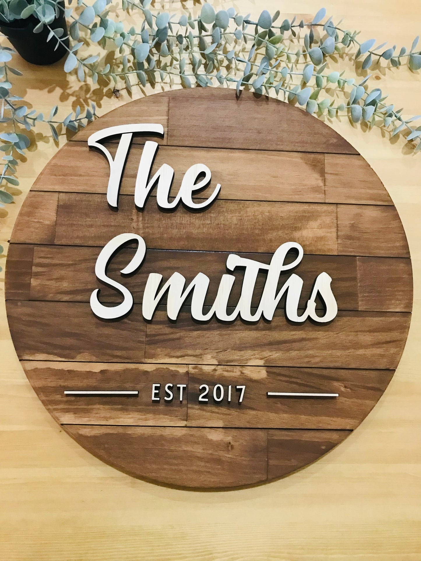 Custom wooden sign round - Go Personalised