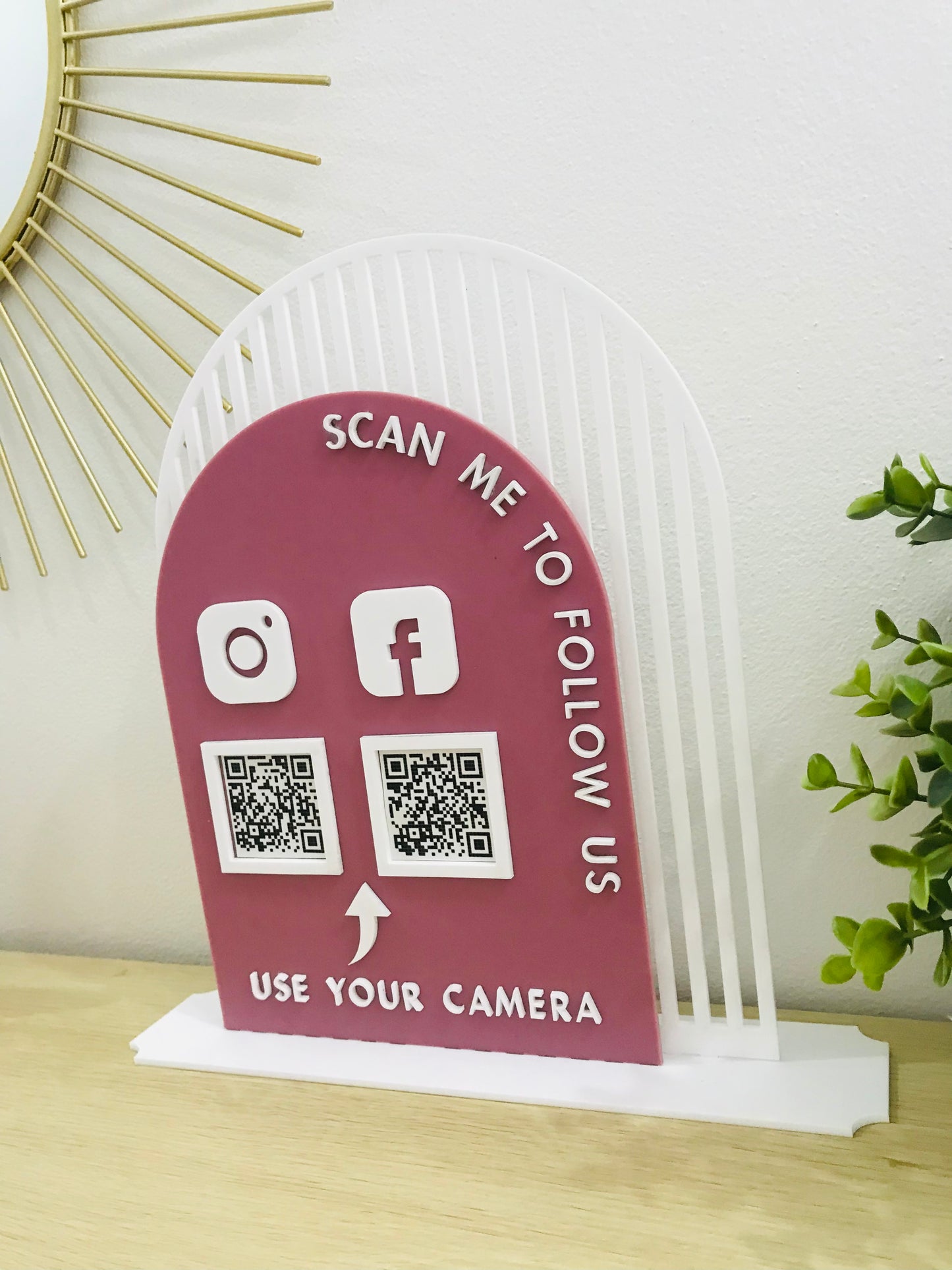 QR Code Stand - Go Personalised