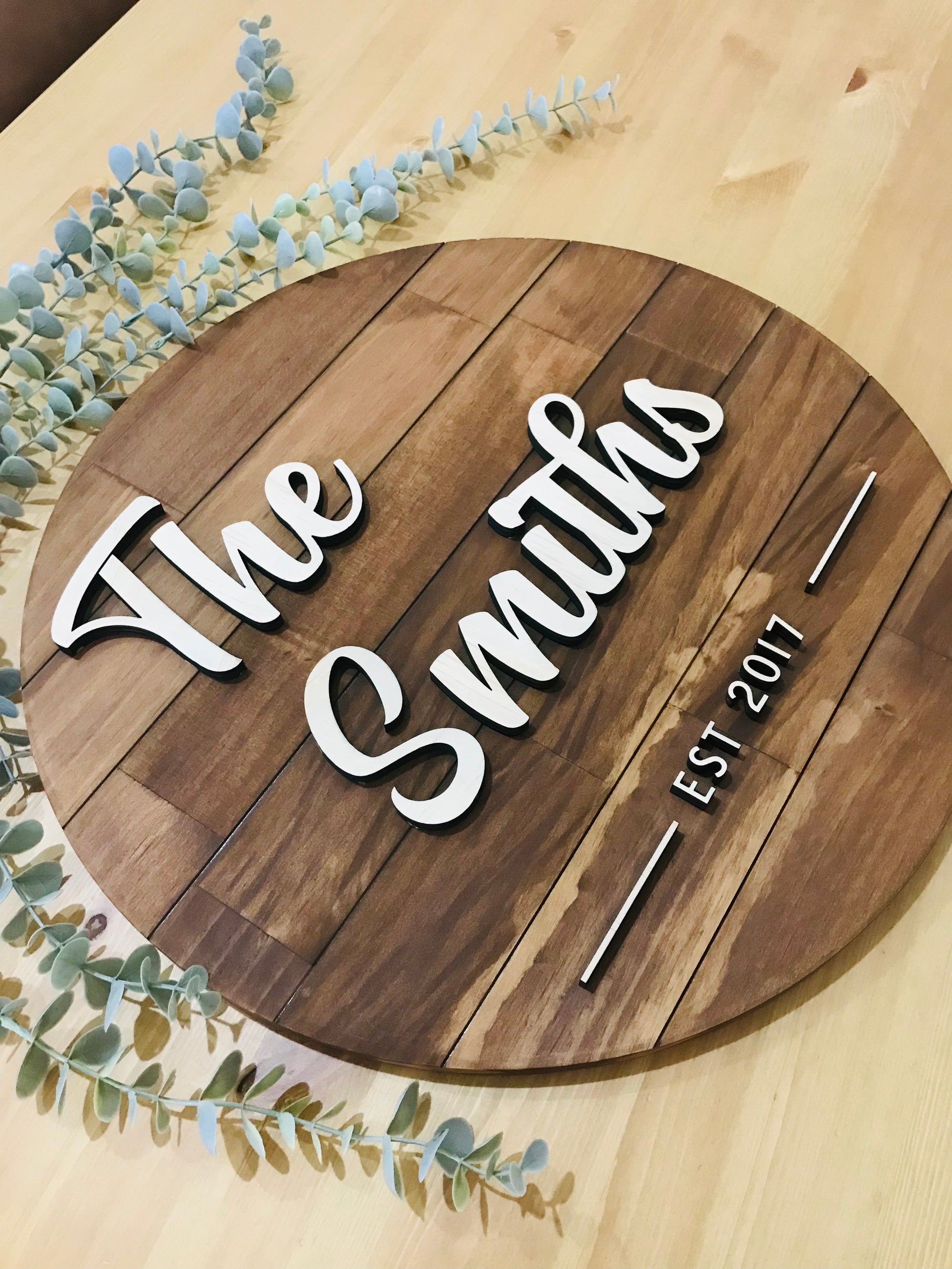Custom wooden sign round - Go Personalised