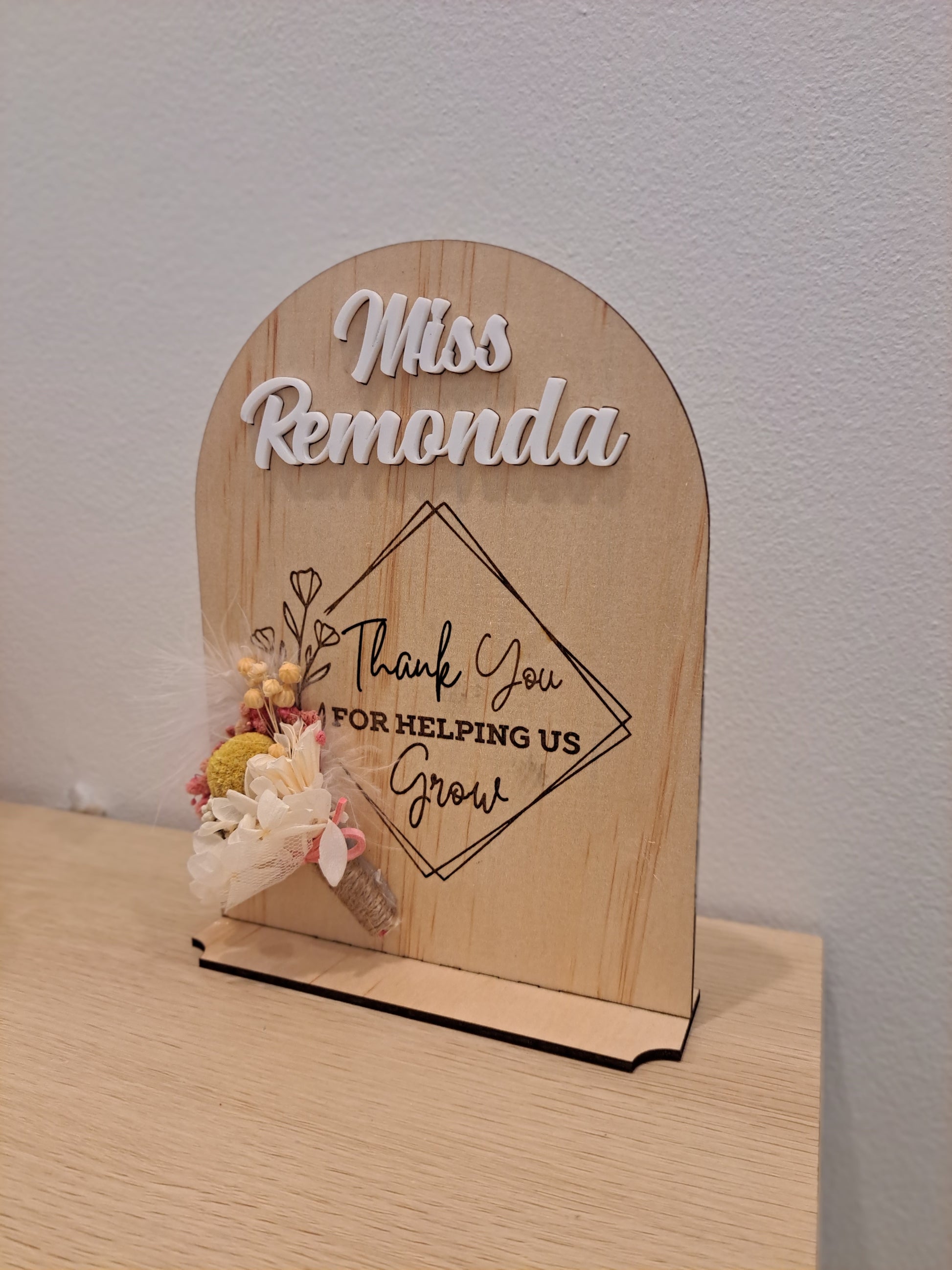 Teacher's appreciation plaque - Go Personalised
