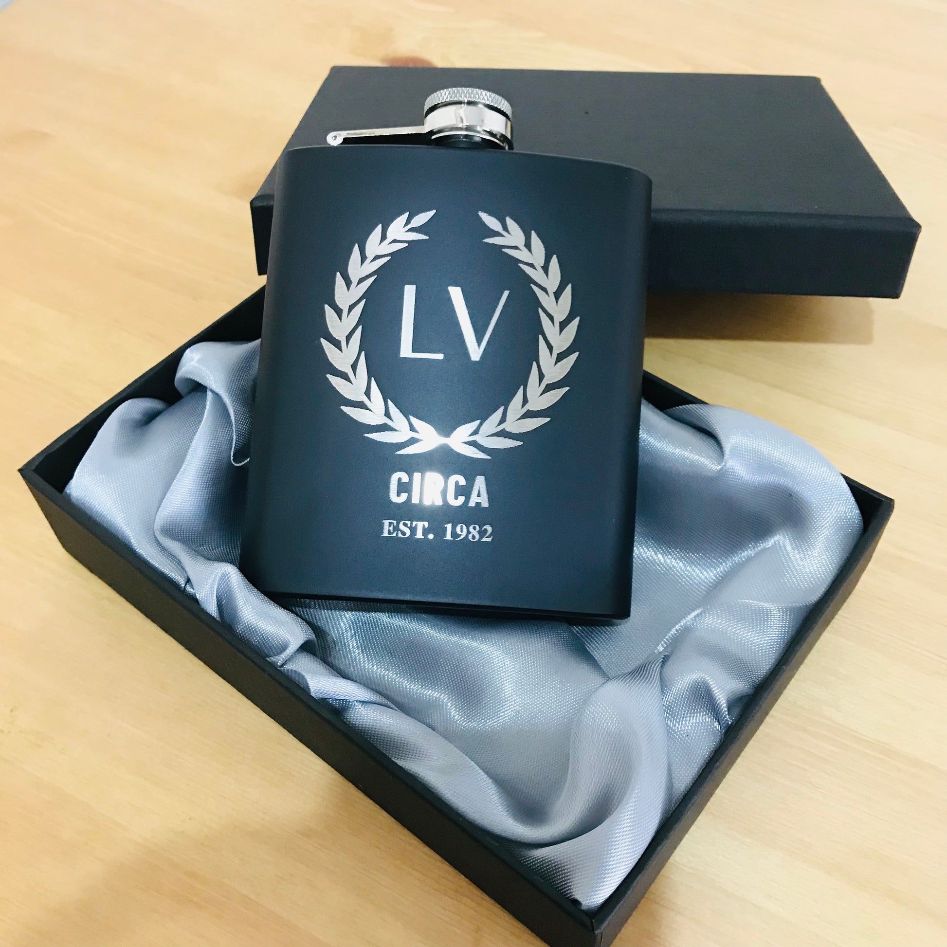 Gravierte/personalisierte VODKA 6oz Hüftkolben In Seide Box - Foto 7
