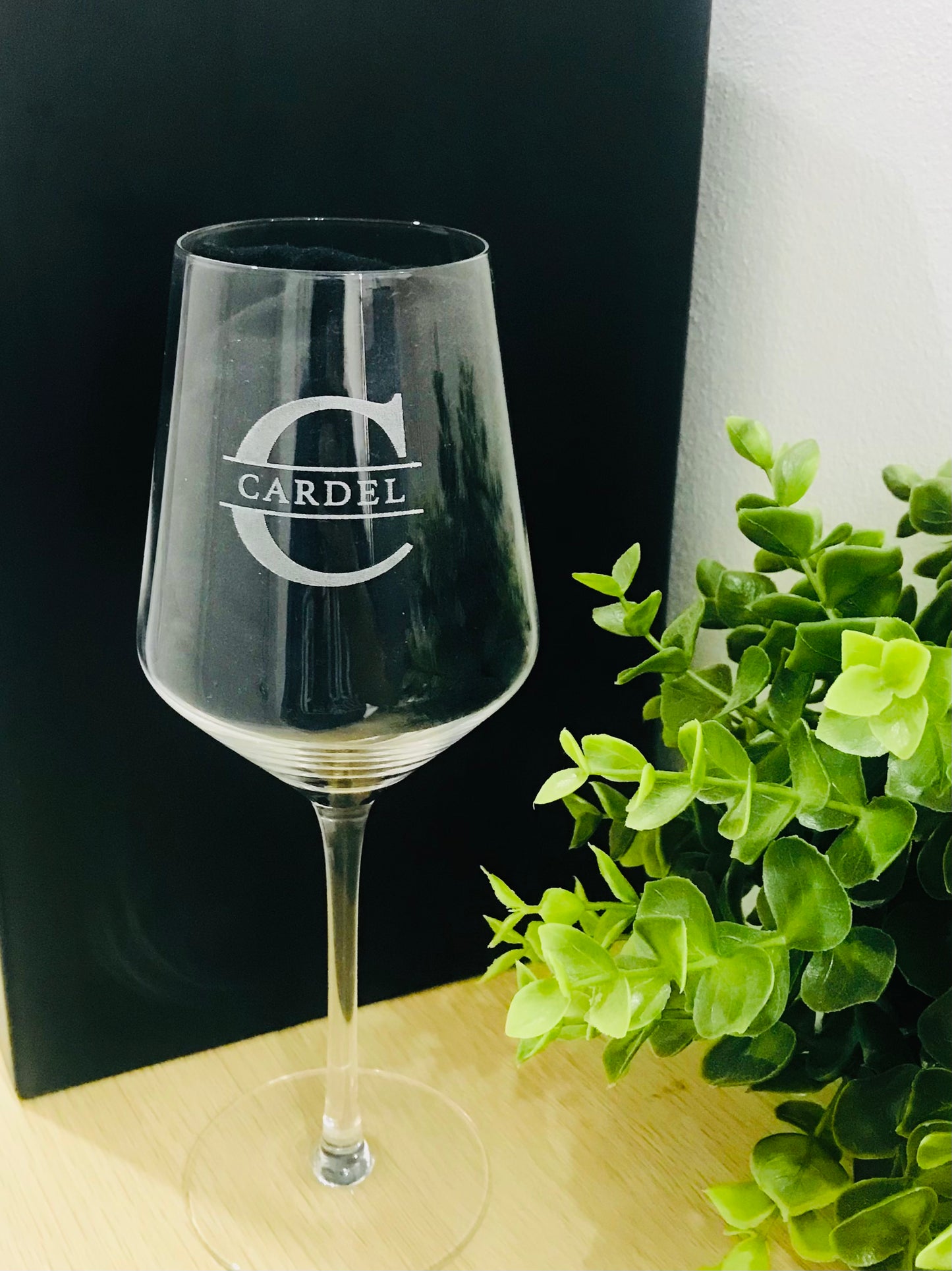 Engraved Wine glass - Go Personalised